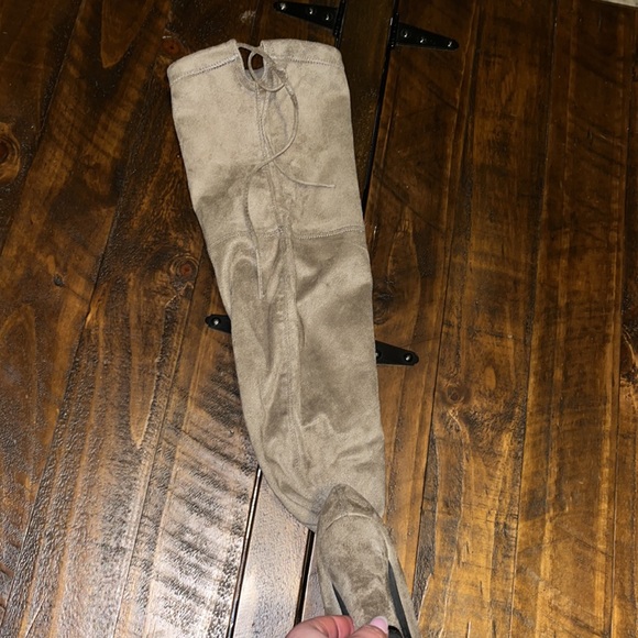 Steve Madden Gorgeous Over the Knee Boots - Picture 11 of 11